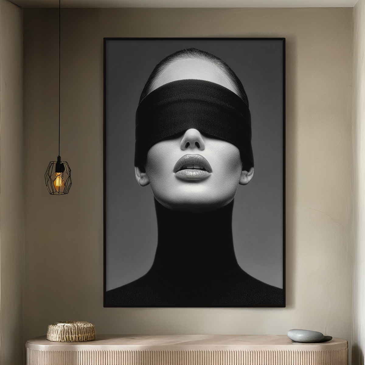 Obsidian Glance